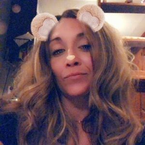 Meet your Posher, Karissa